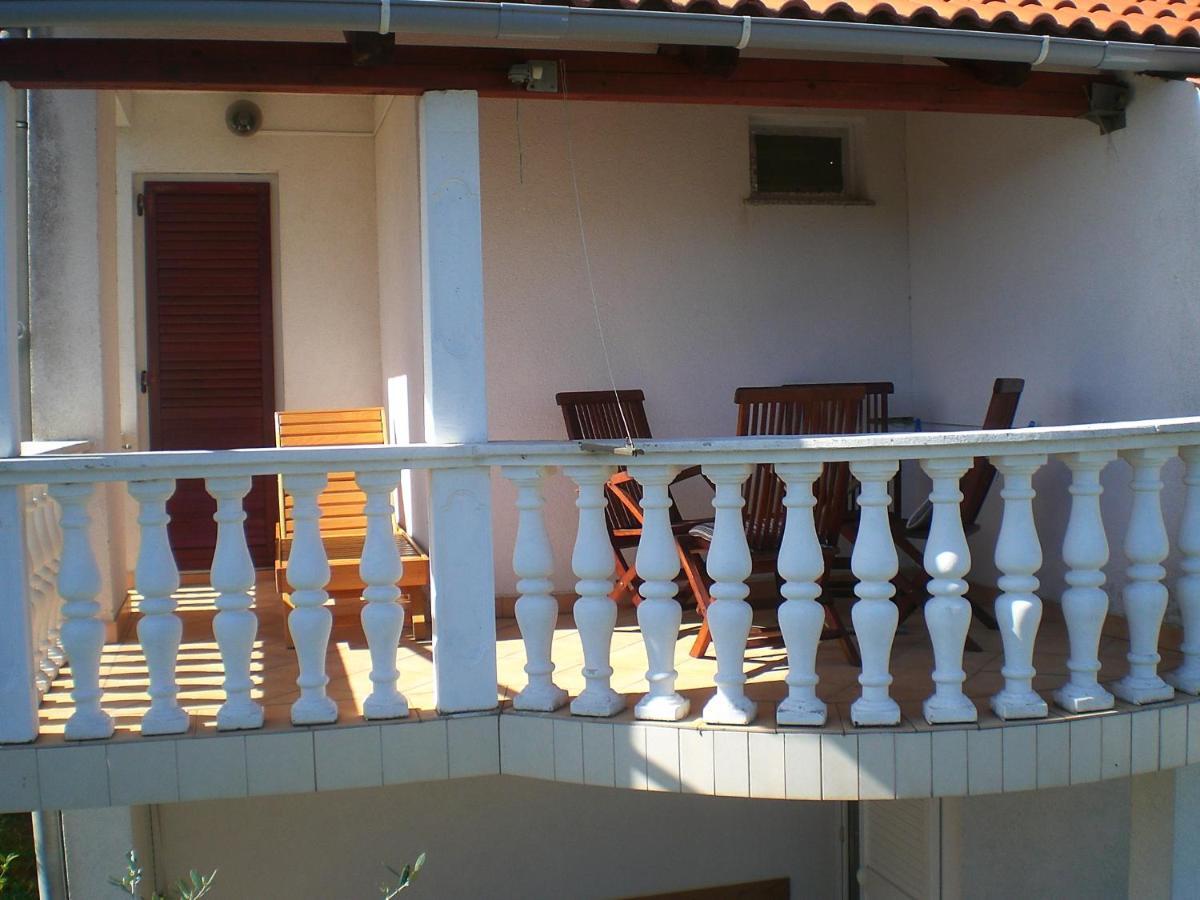 Apartmán Bava Ugljan Exteriér fotografie